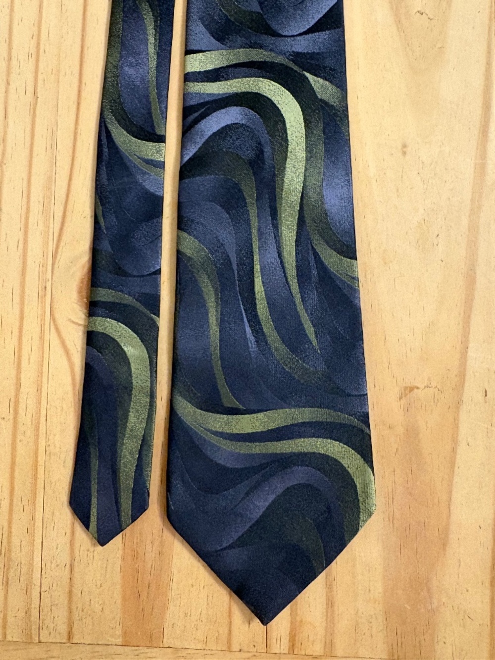 Pierre Cardin Vintage Silk Necktie 4” Width